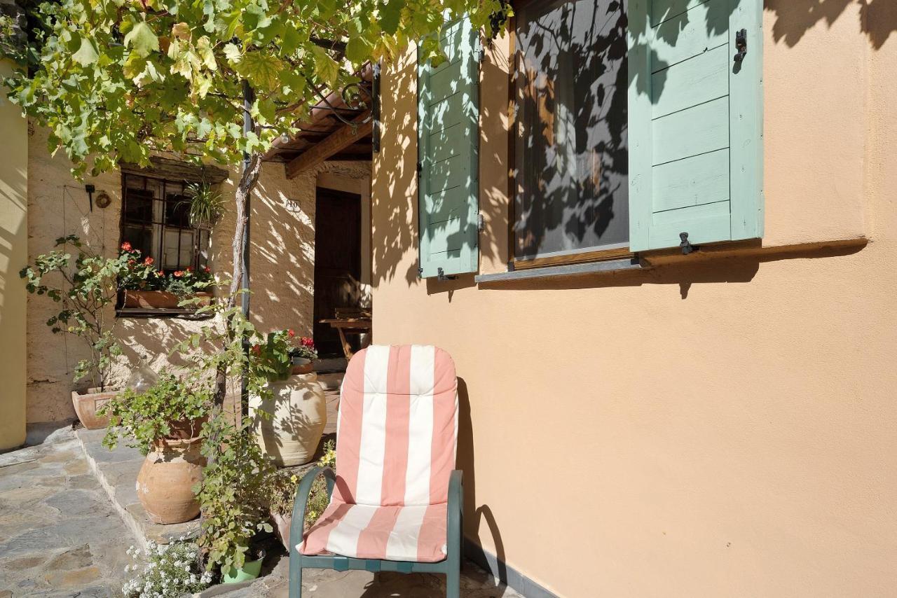 Casa Vittorina Villa Cesio Exteriör bild